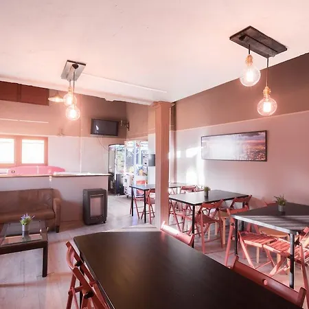 Konukevi El Ciervo 2*