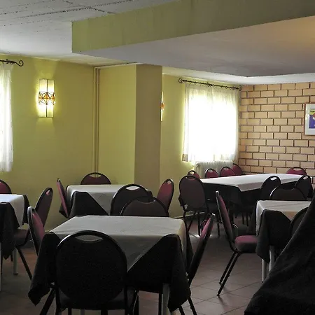 El Ciervo בית הארחה סיירה נבדה